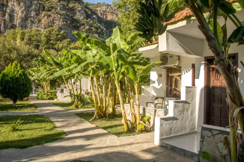 Hotel Riverside Hotels in Ekincik