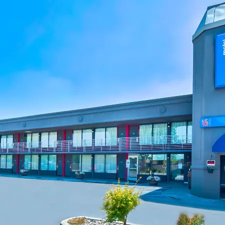 Motel 6 Louisville, KY - Airport - Fair Expo