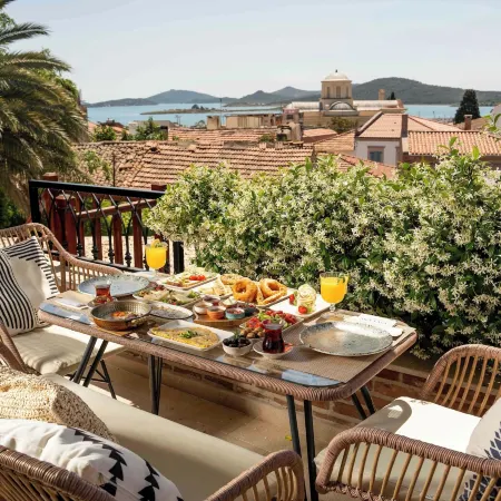 Cunda Tas Otel by Taze