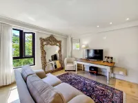Rouge on Rose Boutique Hotel
