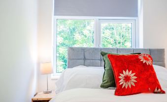 Host & Stay - Croydon Road Apartments