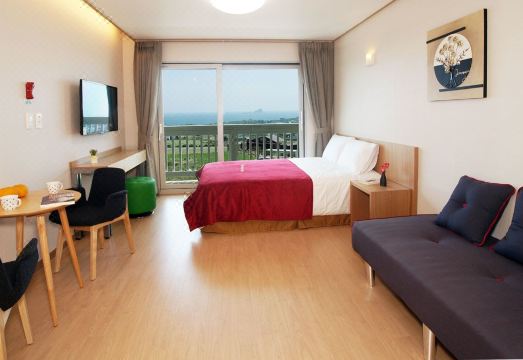 제주 디 오션 힐 펜션 이미지