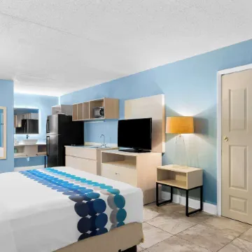 Suburban Studios Brunswick I-95