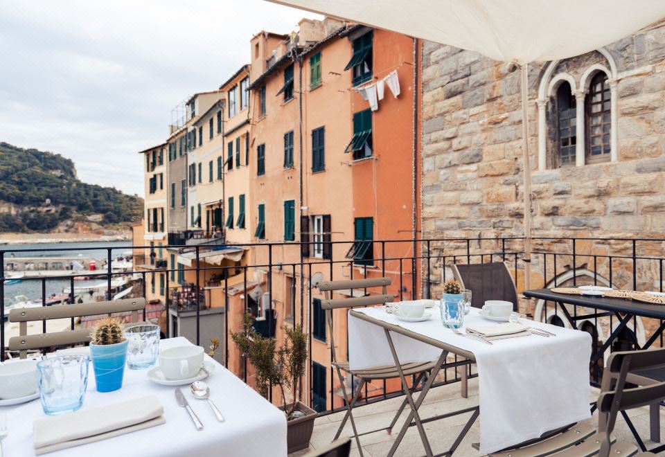 이탈리아 해안 마을의 전경