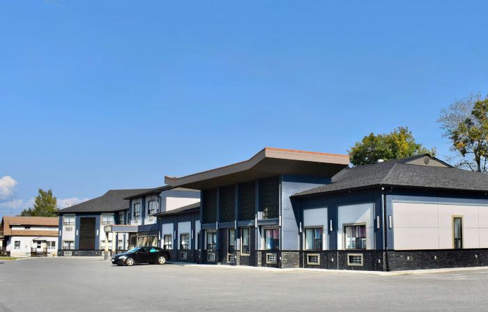Big Bird Inn Wawa, SureStay Collection by Best Western