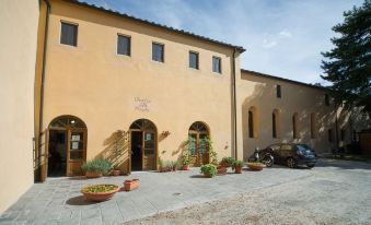 Chiostro Delle Monache Hostel Volterra