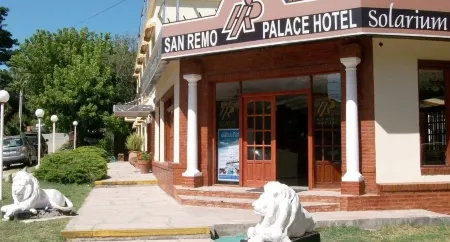 San Remo Palace Hotel Отели в г. Mar de las Pampas