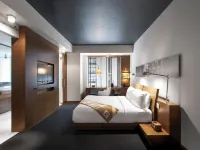 Hotel le Germain Calgary Отели в г. Калгари