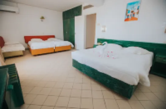 ホテルスウサナ のホテル