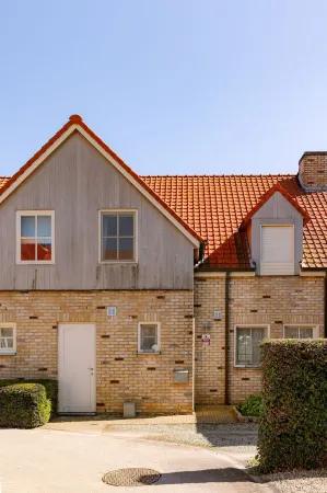 BE DEH Grot 79J in De Haan