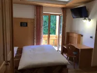 Hotel El Paster Hotels in Pera