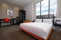 The Constance Fortitude Valley Hotels near Cloudland