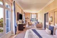 Hôtel Barrière le Grand Hôtel Dinard Hotels in La Richardais