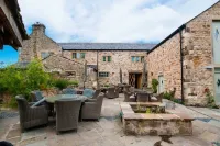 The Fleece Inn Hotels near Wyre Riverside Walk