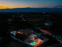 Villa with Private Pool and Terrace
