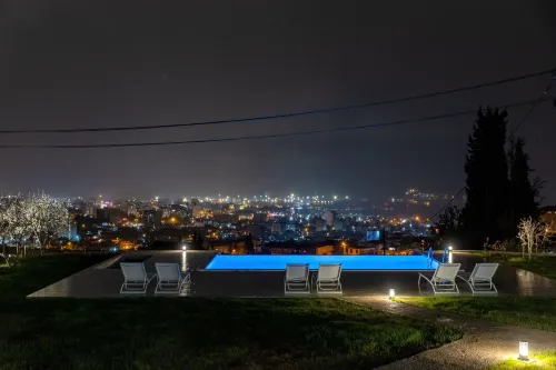 Uphill Glavanovic Villas - Homestay
