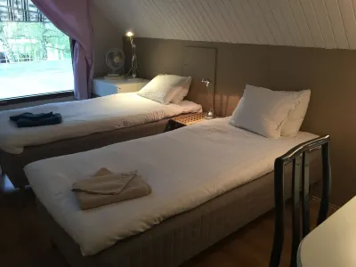 Flygarevägen Hotels near Ljungskogens och Ljunghusens strandbad