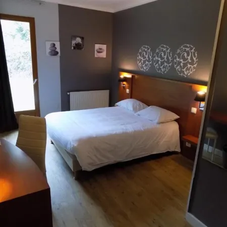 Hotel Martinez Grenay