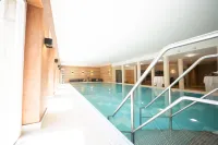 Bernstein Schlosshotel Ballenstedt - Kolam Renang