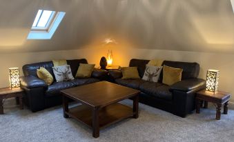 Ayr Loft Apartment with Fabulous Views