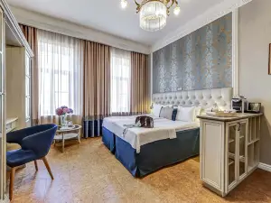 Pushka Inn Hotel