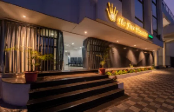 โรงแรมเควาล โรงแรมใกล้Nashik Road Station