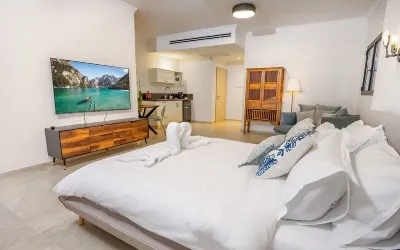 Tavor View Suites Hotels in Giv'at Avni