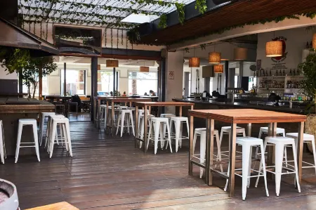 Stay at Hotel Steyne Отели в г. Clontarf