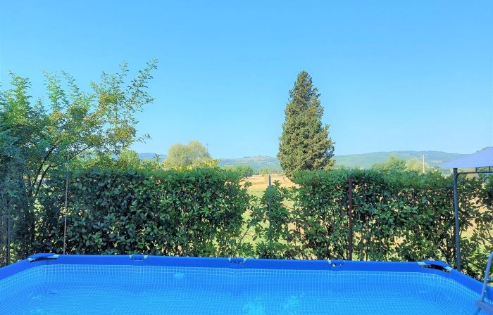 Villa in Italy with Private Garden Retreat