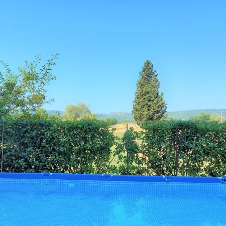 Villa in Italy with Private Garden Retreat