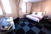 Hôtel le Lion d'or Hotels in Bernay