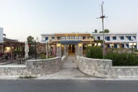 Olympia Hotel Hôtels à : Galissas