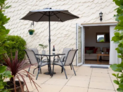 セント ヘレンズ  アパートメント 2  - ショート ウォーク トゥ ビーチ アムロスのホテル