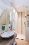 Burg Warberg Các khách sạn ở Konigslutter am Elm