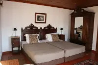 Casa de Canilhas Hotels in Cidadelhe
