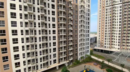 Fully Furnished Studio at 11Th Floor Tokyo Riverside Pik 2 Apartment