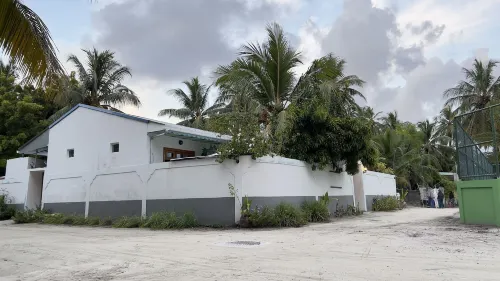 Himandhoo Lodge Hotels in Moofushi