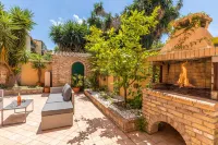 Moraitis Mansion Hotels in Perama