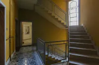 notaMi -  Yellow Line Apartment Hotel a Cormano