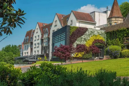 DoubleTree by Hilton Bristol South - Cadbury House