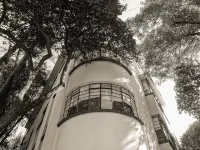 Casa Nuevo Leon โรงแรมใกล้ลา คอนเดซา