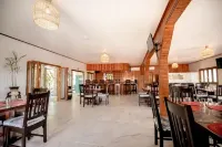 Falling Leaves Lodge Hotels in San Ignacio