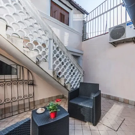 Ca' Laura - Murano Centro - 10 Min from Venice Отели рядом с достопримечательностью «Анфора»