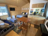 Cute & Cozy Cabin @ Moose Tracks Lodging