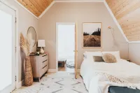 Creekside Oasis with Spacious Loft Retreat - Charming Vintage A-Frame