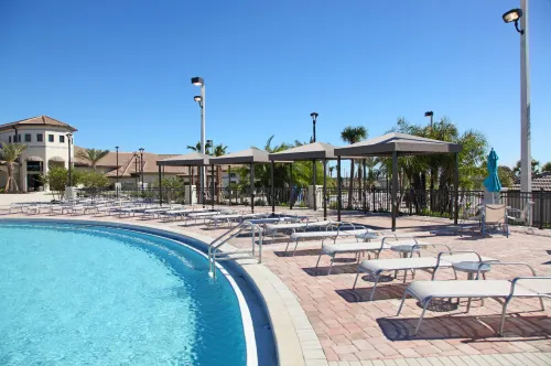 Private Pool and Access to Premier Resort Features - Elegant Oasis