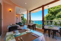 Glacis Heights Villa Hotels in Glacis