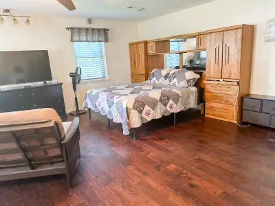 Vibrant Work Stay Studio Cowboy Pool, Pet ok near Tx Motor Speedway Hotels near Cabela's