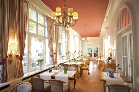 Höger's Hotel & Restaurant