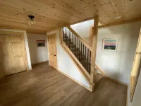 Stunning Lake Views and Spacious Living Areas - Amazing Escape